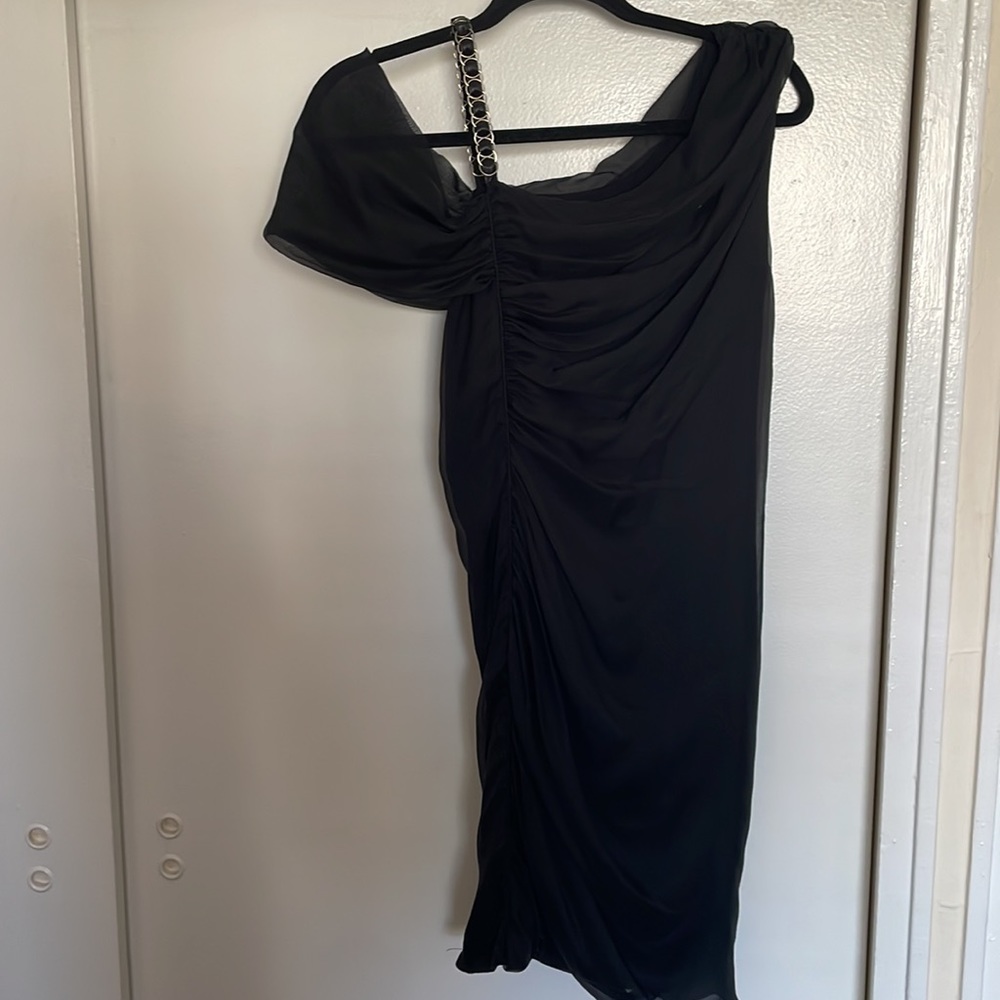 Catherine malandrino off shoulder chiffon dress